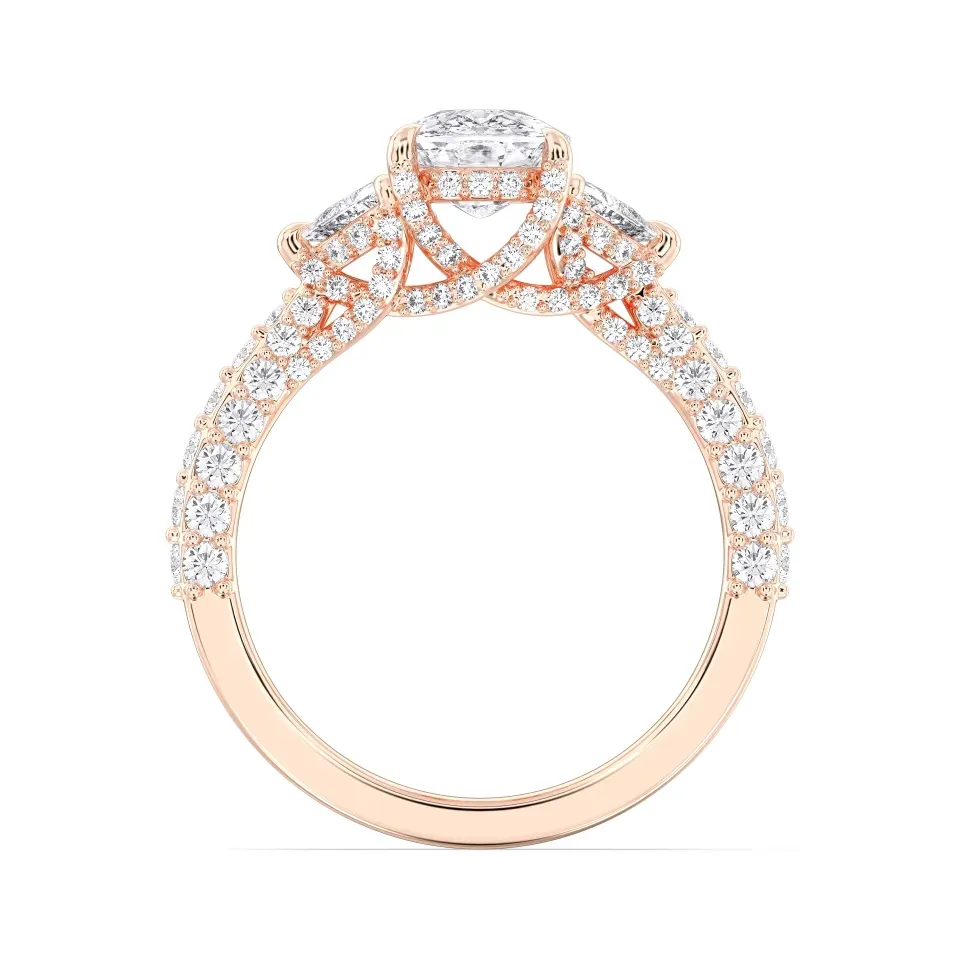 Rose gold Cushion Cut High End Ring