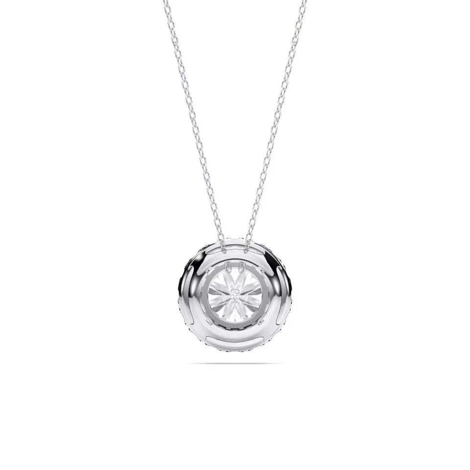 White gold Round Cut Halo Solitaire Pendant