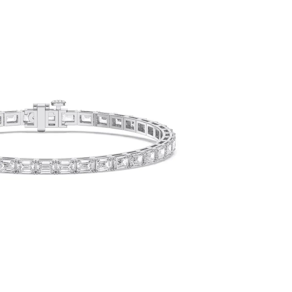 White gold Emerald Cut Tennis Bracelet (e-w)